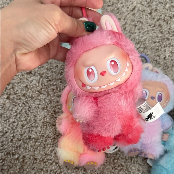 Popmart Labubu big into energy set of 6 no box 📦 - Picture 4 of 11